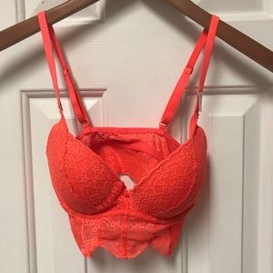PINK by Victoria’s Secret push-up bra NWT